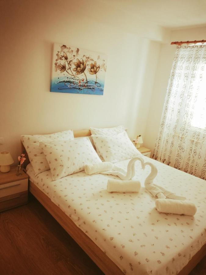 Apartment Michael Krk Town Exteriér fotografie